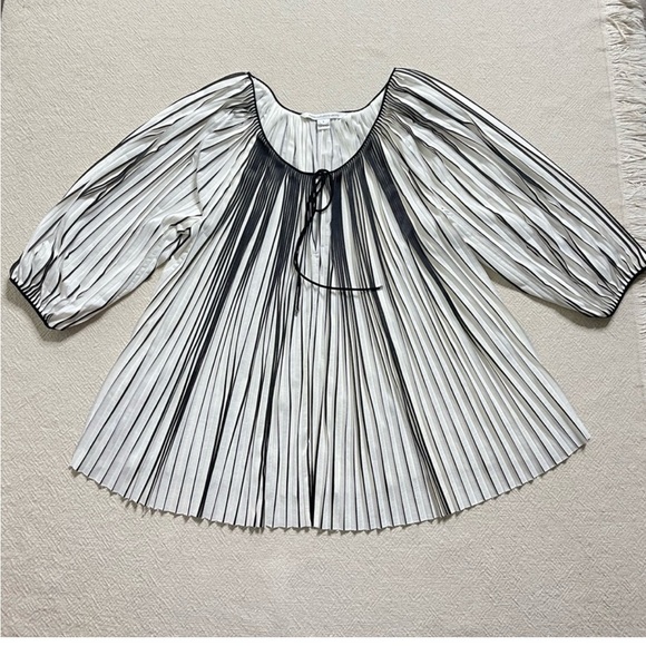 Diane von Furstenberg New Keoni White Accordion Pleated Blouse 8 - Picture 3 of 7